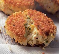Fish Cakes With Tartare Sauce Recipe Cod Fish Cakes Fish Cake Recipes