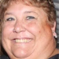 Eva Fields's Instagram, Twitter & Facebook