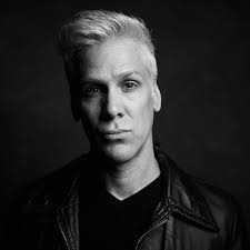 Matchbox Twenty guitarist Kyle Cook returns to Indiana for Vogue show