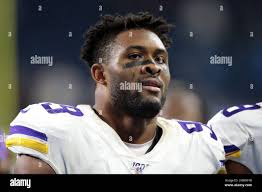 Danielle hunter vikings hi-res stock photography and images