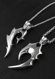 Matching Half Heart Pendants Set For Couples Heart Necklace Couple Necklaces Jewelry