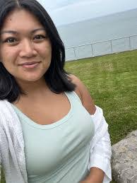 Betsy Cote's Instagram, Twitter & Facebook