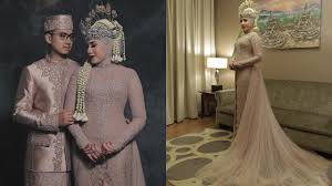 Tips memilih gaun pengantin muslim dari desainer. 7 Inspirasi Gaun Pengantin Muslimah Bergaya Modern Kumparan Com