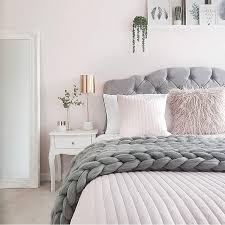 There are 412 chunky bed runner for sale on etsy, and they cost $63.42 on average. Super King Merino Bed Runner Classic Colours Stockinette Watershaus