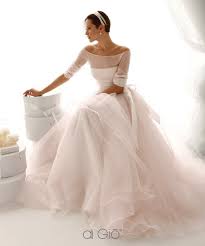 Le Spose Di Gio 2013 Royal Presense Vestito Da Sposa Abiti Da Sposa Rossi Abiti Da Sposa