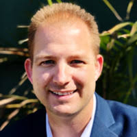 10+ "Phil Calderone" profiles