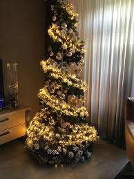 kerstspiraal in 2020 kerst kerstboom tuin