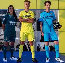 Navy joma logos are placed on the sides of the shoulders and the right breast whilst the shirt sponsor is also coloured navy. Villarreal Kit 19 20 Jersey On Sale
