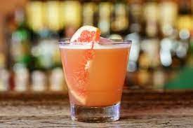 Best Drinks To Order At A Bar For Every Taste Lovetoknow