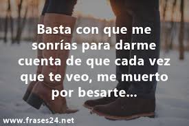 Una forma de transmitir lo que sientes en tus sentimientos hacia alguien es por medios de los mensajes y frases de amor, por eso hoy te dejo estas lindas imágenes con frases bonitas de amor. Frases De Amor Cortas Originales Y Bonitas Para Dedicar
