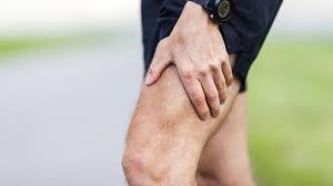2.mai fußball gespielt verletzungsbedingt ein mann raus , ich rein ohne warm zu laufen eingewechselt. Was Tun Bei Einer Muskelzerrung Symptome Und Behandlung