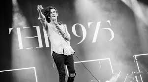 the 1975 top the uk charts chorus fm