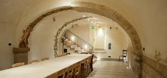 La nostra residenza si trova a 1,5 km dall'ospedale sacro cuore negrar, ricercato per la sua elevata professionalità e per essere sempre all'avanguardia nel campo medico tecnologico. Antico Albergo A Negrar Di Valpolicella Vicino All Ospedale Sacro Cuore Don Calabria