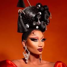 Elli Jung (@elloellijung)