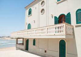 B&b la casa di montalbano. Dormire A Casa Di Montalbano