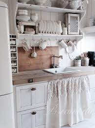 23 Delightful Cottage Kitchen Design And Decorating Ideas That Will Add Charm To Your Home Cottage Style Kitchen Shabby Chic Kitchen Decor Chic Kitchen