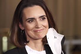 Moderátorka daniela písařovicová se narodila 12. Pisarovicovou Zlakala Internetova Televize Dv Tv Mediar