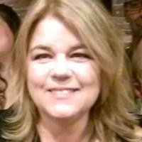 Janet Leise's Instagram, Twitter & Facebook