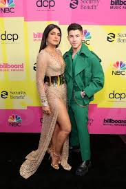The billboard music awards are honors given out annually by billboard, a publication and music popularity chart covering the music business. Ojcbnvvaktpfpm