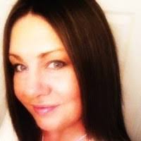 Sarah Andrzejewski's Instagram, Twitter & Facebook