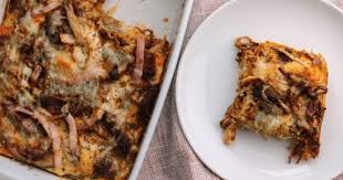 Start with the hash browns, then ham, onions, peppers and then the cheese. 5 Ingredient Leftover Pulled Pork Breakfast Casserole