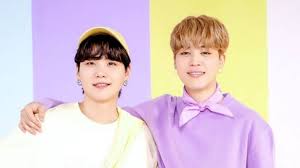 Besides this, jungkook has plus signs between the letters . Bts El Regalo De Suga Que Recibio Jimin Como Una Herencia De Generacion En Generacion El Heraldo De Mexico