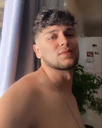 Eduardo Bruce 的Instagram photo • Feb 24, 2025 at 8:22 PM