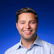 Happy to say that I have accepted an offer to enroll in Kellogg School of  Business 2024! I look forward to starting the program and this next step in  my career. |