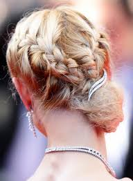 This loose ponytail style has a color transition, bouncy curls and long. 50 Easiest Curly Hairstyles Haircuts For Long Curly Hair