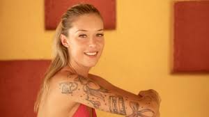 Each week, among these occupants are voted to make room for a brand new guest. Paradise Hotel 2019 Kandidatin Stephanie Hat Einen Ganz Schonen Putzfimmel