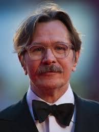 Gary Oldman in 'Tinker, Tailor, Soldier, Spy': What Critics are Saying  About His Performance
