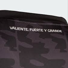 It is believed to have originated in ambon city. Colo Colo 2021 Auswarts Trikot