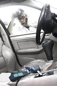 Mar 31, 2019 · #keyslockedincar #superdaveshowto learn locksmith secrets: University Police Officers Spend Hours Assisting Students To Unlock Vehicles The State Hornet