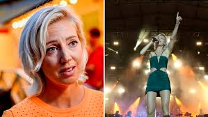 Sångerskans nye kille klas lirar i hennes band. Veronica Maggio S Love Story Take An Incredible Amount Of Time