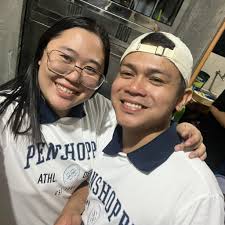 Premium Cotton Plain White Tshirt Medium but fits large Has 2 shirts in  each pack 400 each pack 700 if take all (total of 4 shirts) Meetup:  Bacaca/El rio 7-11 or Mercury drug