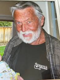 I would like to offer my condolences to Raymond Thompson who has passed  away.He was the founder of Cloud 9 TV productions where I was involved in  the filming of the fourth