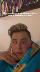 Connor Robbins (@connybons)