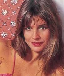 Su voz ha madurado (ok, envejecido) un poco a traves de los años. Fabiana Cantilo Les Canta A Los 40 Anos Del Rock Fabiana Cantilo Actriz Argentina Cantantes