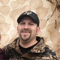 Daniel Perske's Instagram, Twitter & Facebook