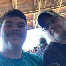 Nick Mills (@killermills14)