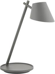 Die schreibtischlampe sollte ihren platz im büro hell ausleuchten und damit die optimalen arbeitsbedingungen schaffen. Dimmbare Led Schreibtischlampe Stay Westwingnow Schreibtischlampe Schreibtischlampe Led Lampe