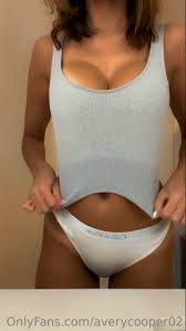 Avery Cooper strip aka smallandcrazy aka Hailey Miller