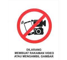 Pendakwaan berkenaan dengan sesuatu kesalahan di bawah akta ini tidak boleh dimulakan tanpa kebenaran bertulis pendakwa raya. Facebook