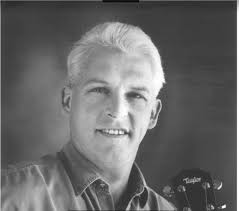 Live Music: Steve Mackey (Lee Hill)