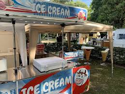 1,195 likes · 1 talking about this. Heppie Cow Rotselaar Ice Cream Happycow