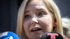 Stephen Ayre's Instagram, Twitter & Facebook