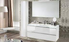 Componibili Bagno Di Design Con Maniglie A Gola Cromate E Lavabo In Vetro Il Tutto Completato Dallo Specchio Con Led Inte Arredamento Bagno Bagno Mobile Bagno