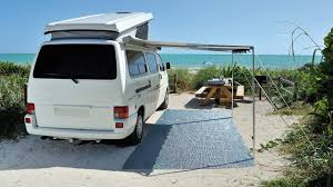 Teppiche werden in verschiedenen grössen angeboten. Ratgeber Vorzeltteppich Fluch Oder Segen Camperstyle De