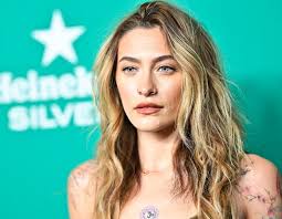 Paris Jackson Puts Long Legs