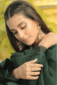 Iqra Aziz Looks Like A Desi Princess In Her Latest Shoot